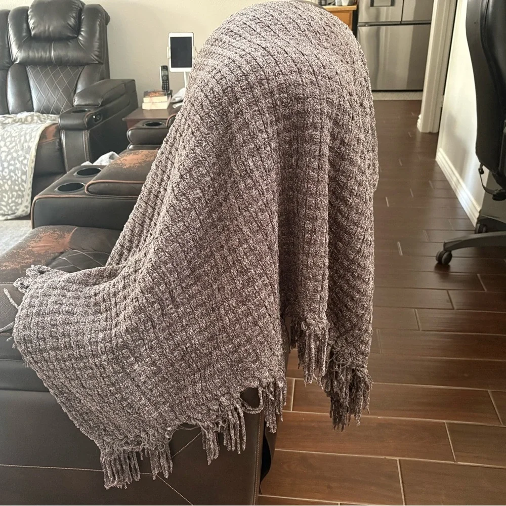 Restoration Hardware Chunky Blanket